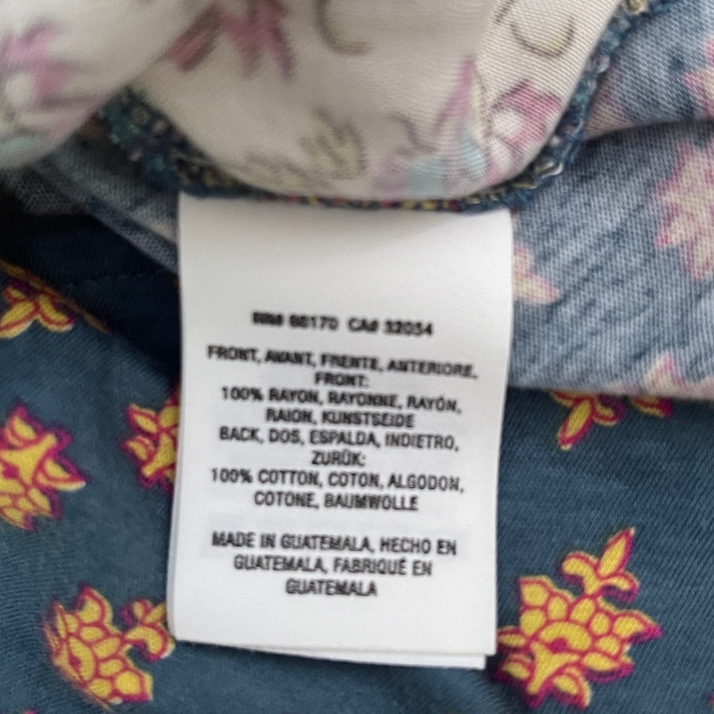 Anthropologie Blue and White Floral Blouse - Picture 11 of 12